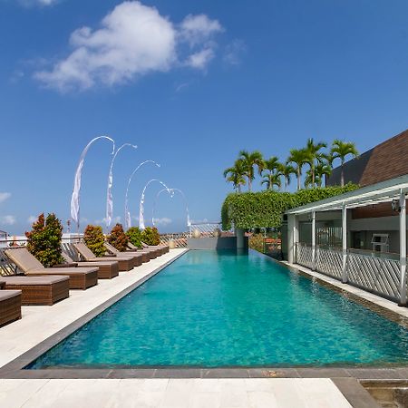 Primebiz Hotel Kuta Кута Экстерьер фото