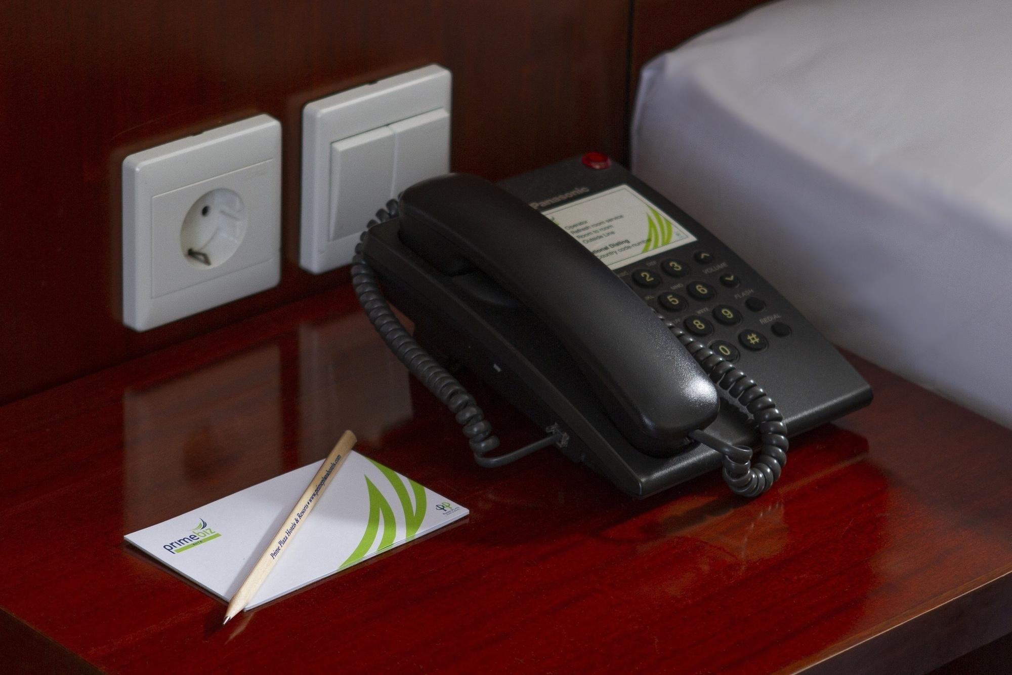Primebiz Hotel Kuta Кута Экстерьер фото