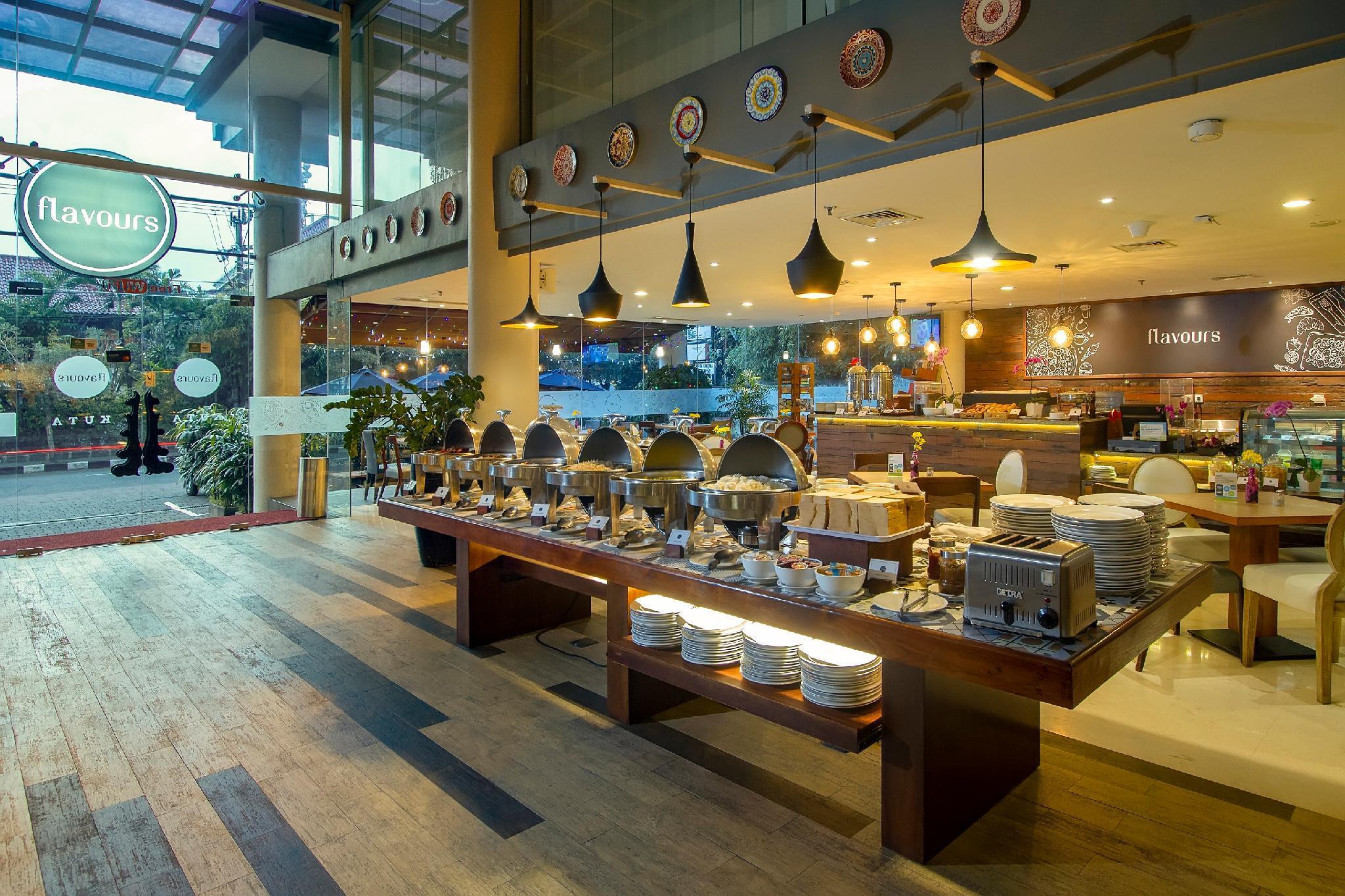 Primebiz Hotel Kuta Кута Экстерьер фото