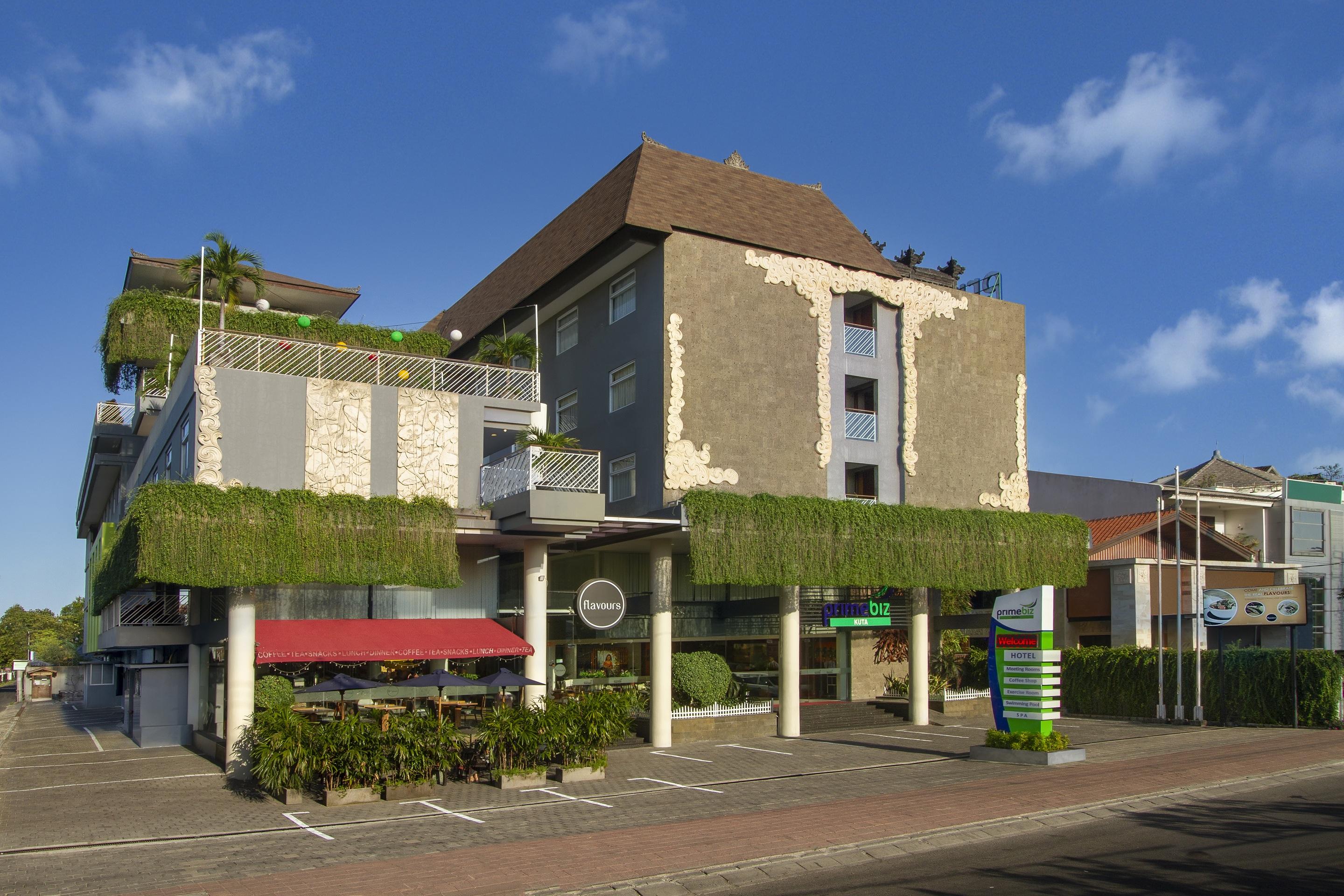Primebiz Hotel Kuta Кута Экстерьер фото