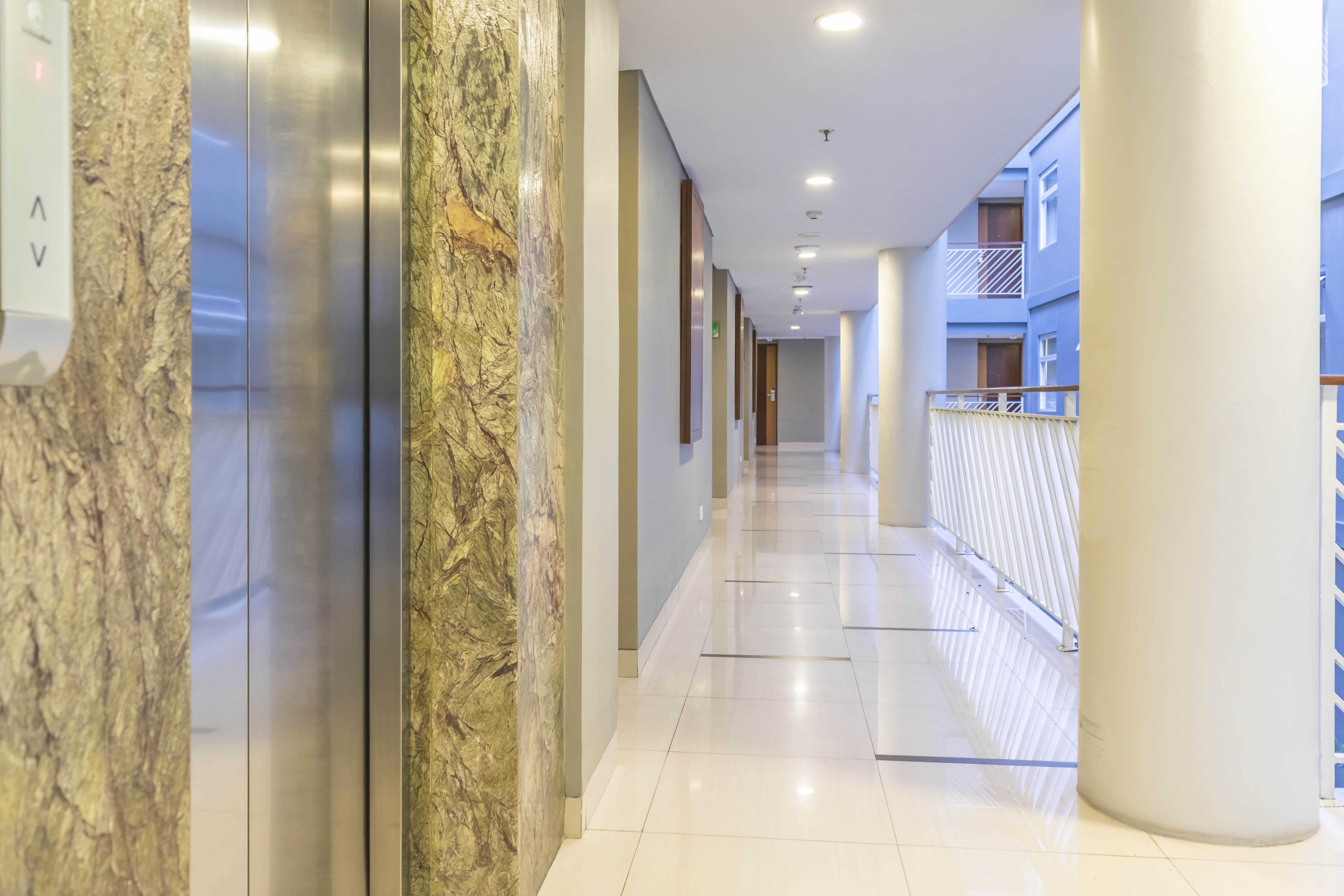 Primebiz Hotel Kuta Кута Экстерьер фото