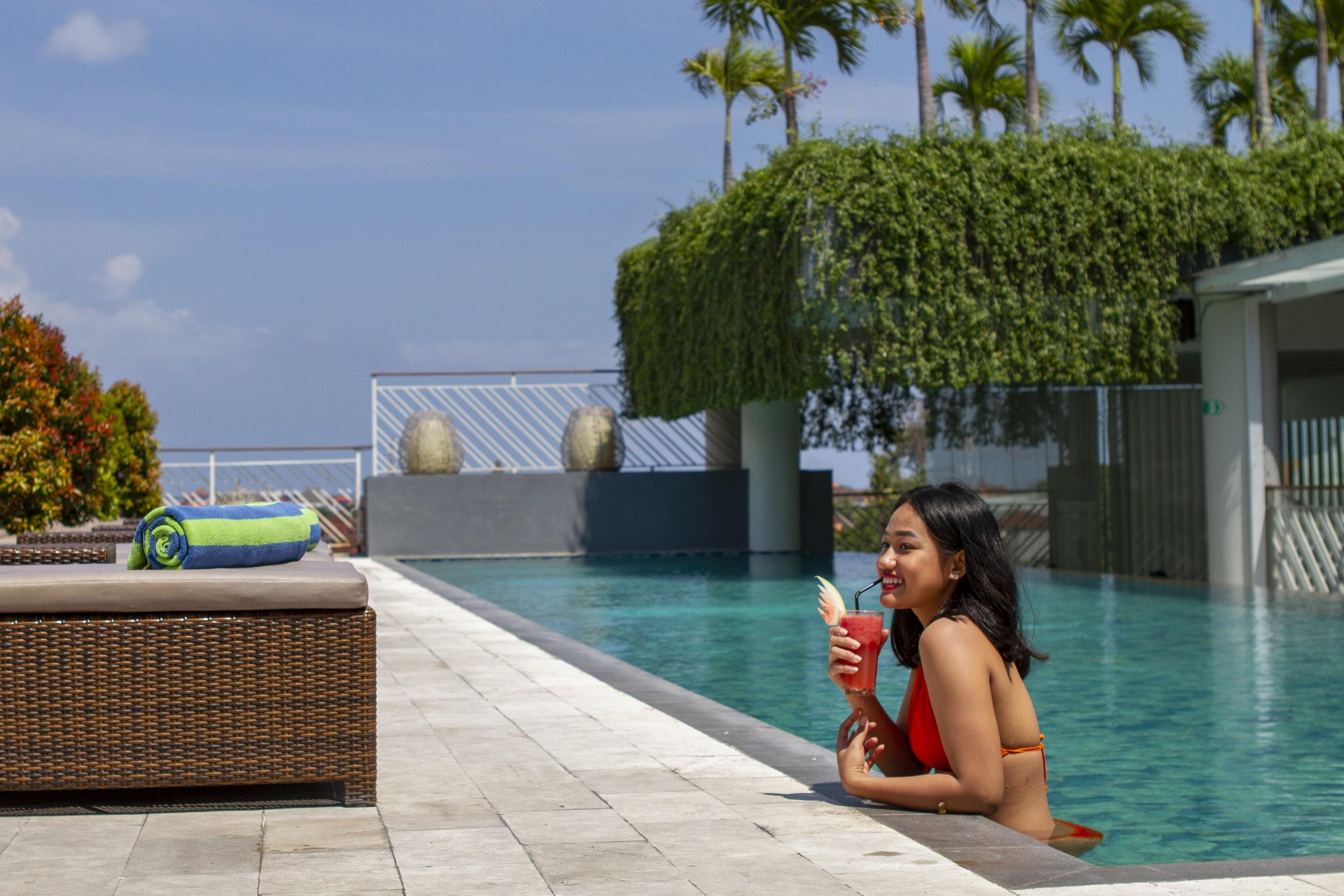 Primebiz Hotel Kuta Кута Экстерьер фото