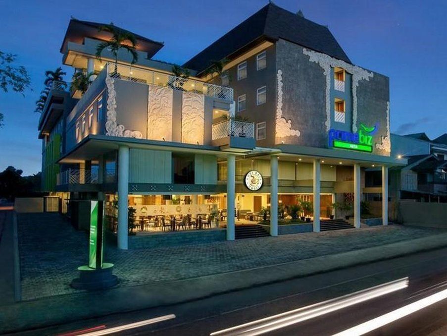 Primebiz Hotel Kuta Кута Экстерьер фото