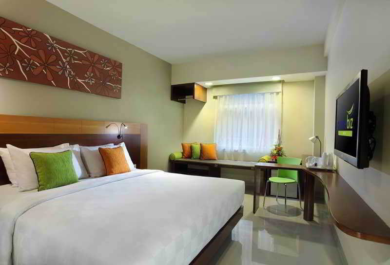 Primebiz Hotel Kuta Кута Экстерьер фото